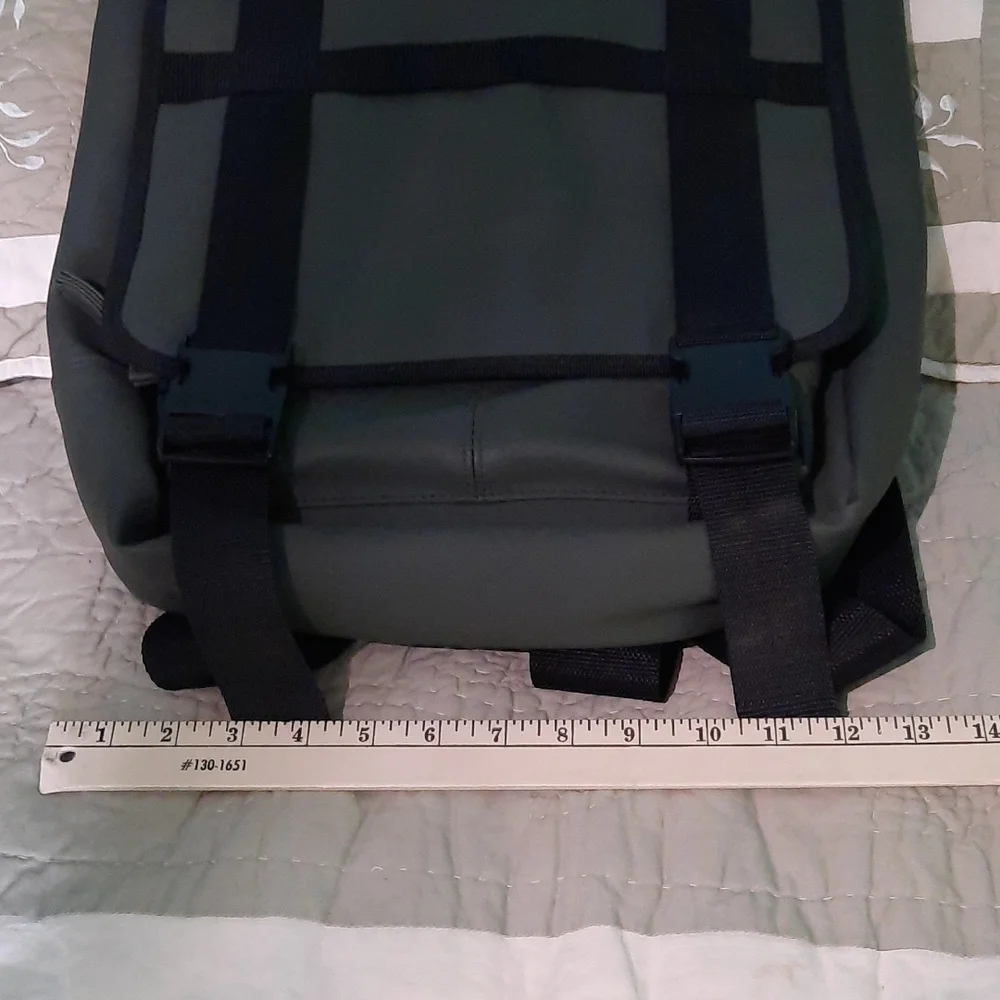 Hugo Boss backpack - Picture 8 of 9
